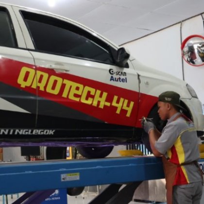 Service Motor Dan Mobil