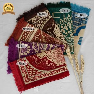 Sajadah Batik Bermotif Warna  SMKN 5 Malang